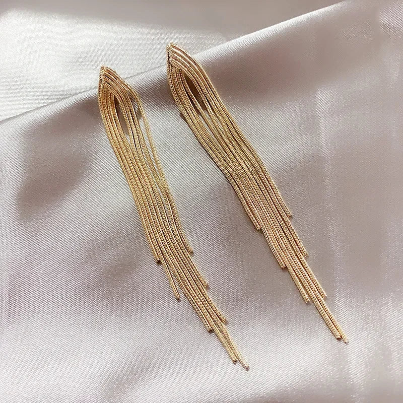 Gold Color Light Luxury Long Tassel Hoop Earrings Female Temperament Love Heart Dangle Earrings Handmade Jewelry Wedding Gift